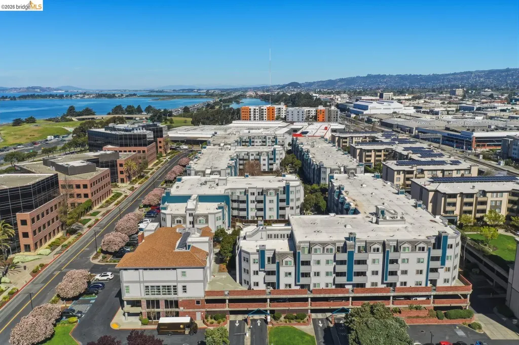 6400 Christie Avenue Emeryville CA 94608