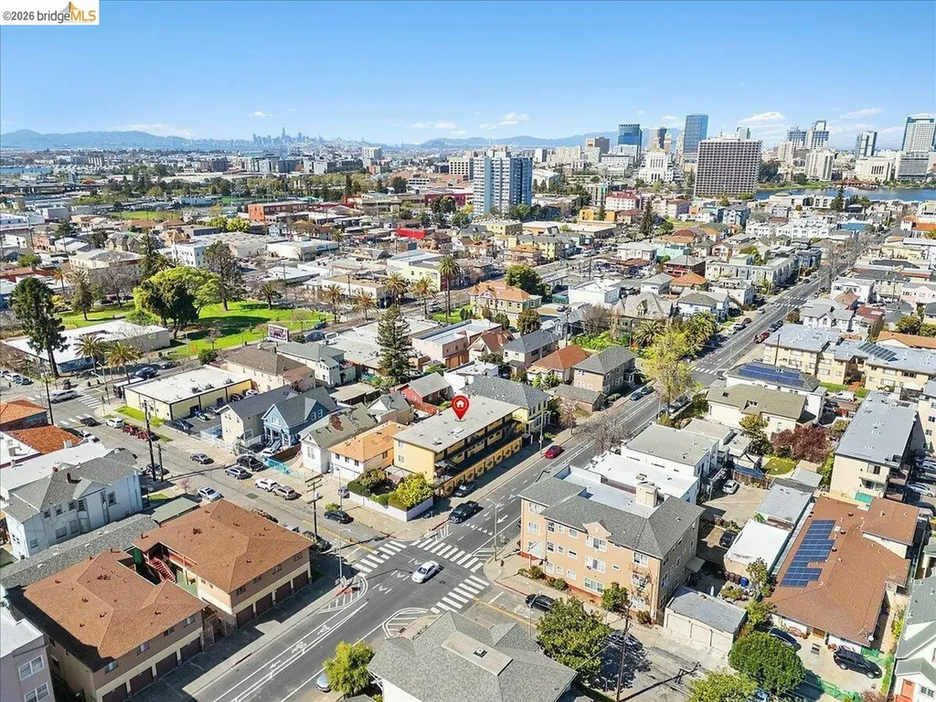 635 15th Street Oakland CA 94606