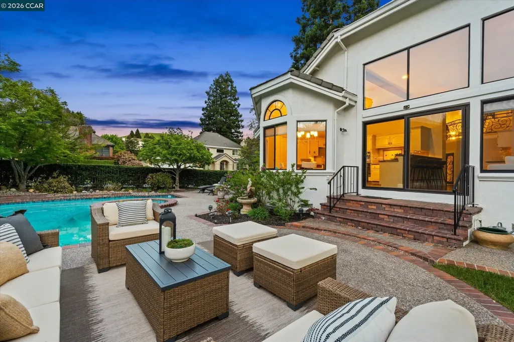 3208 Blackhawk Meadow Drive Danville CA 94506