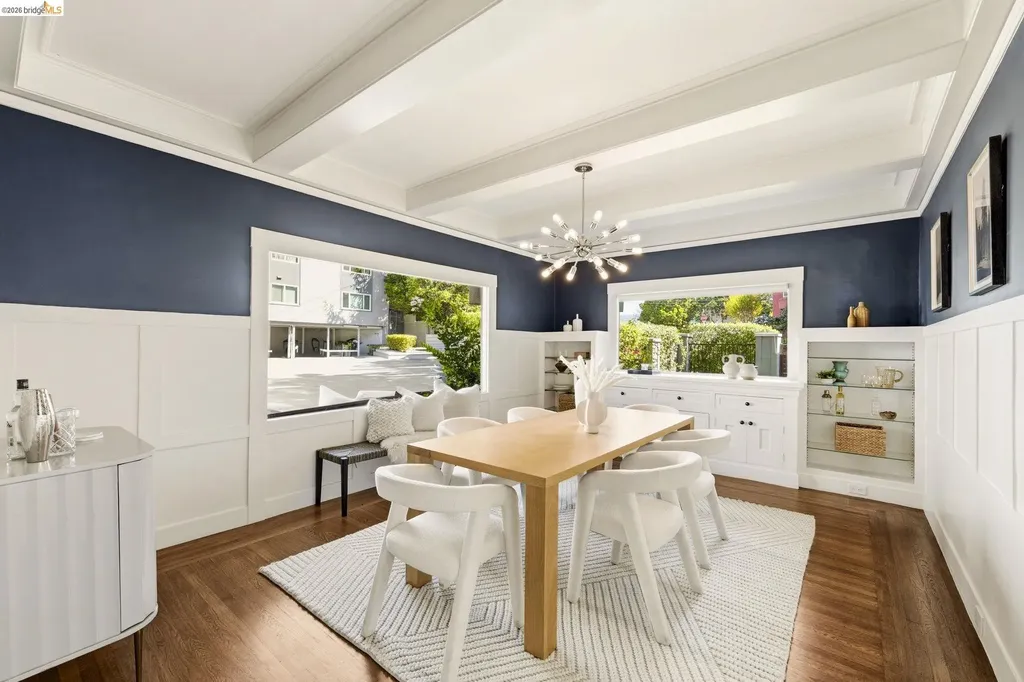 405 Van Buren Avenue Oakland CA 94610