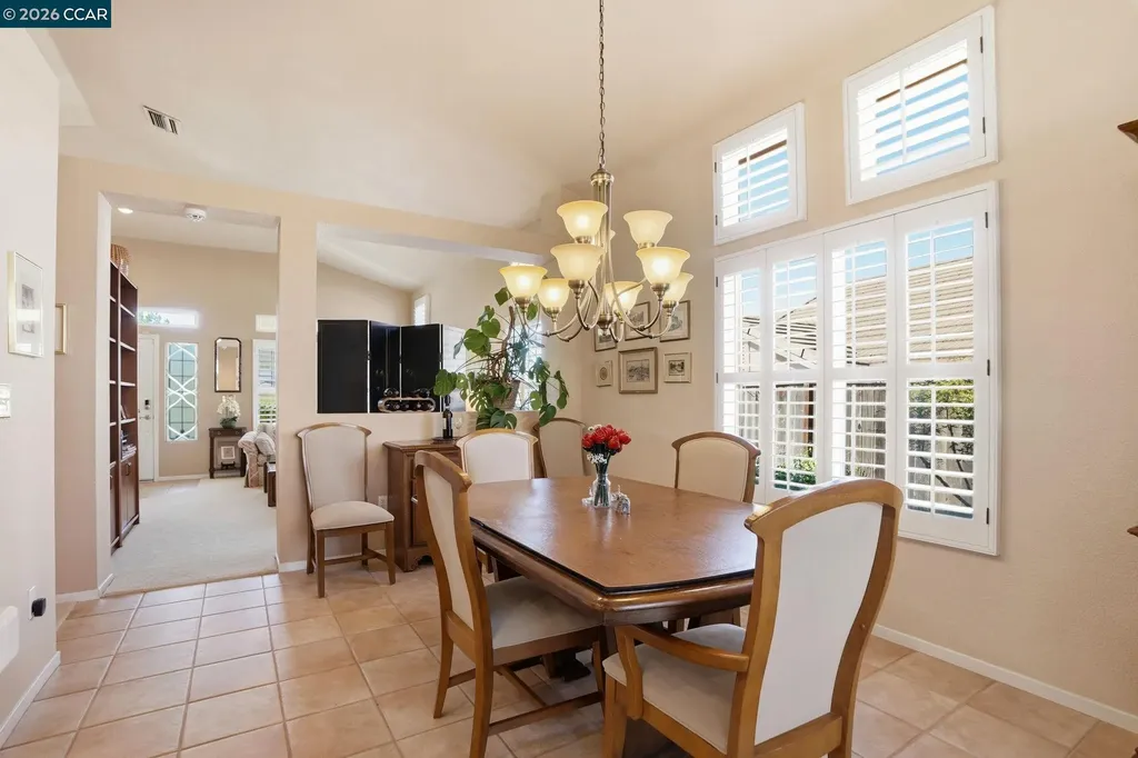 124 Greenmeadow Circle Pittsburg CA 94565