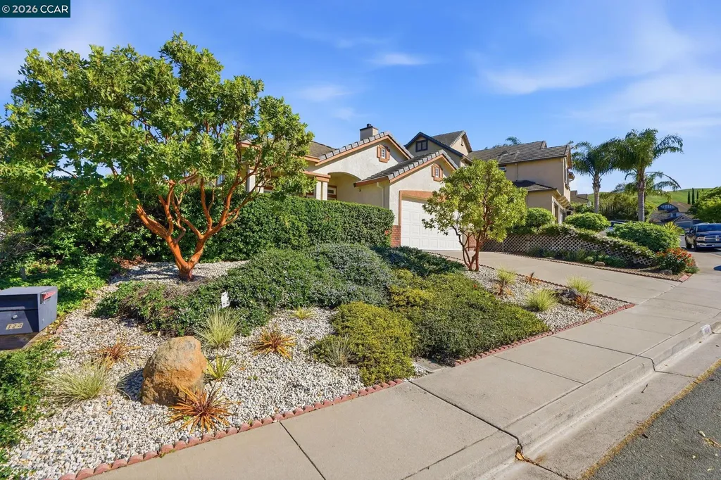 124 Greenmeadow Circle Pittsburg CA 94565