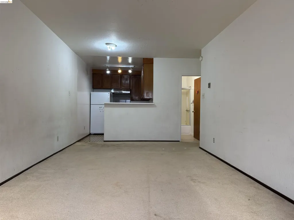 330 8th Street Oakland CA 94607
