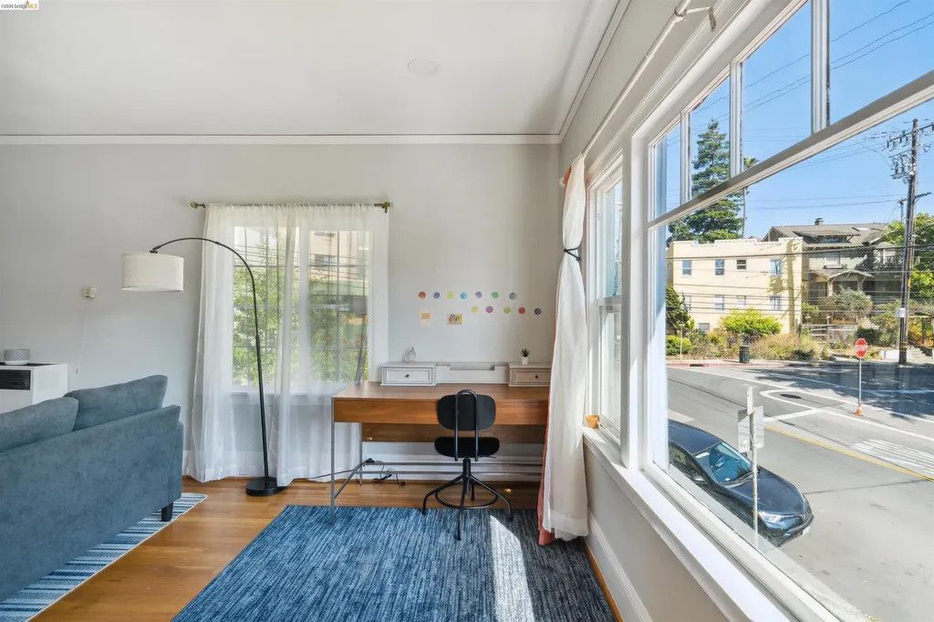 256 29th Street Oakland CA 94611