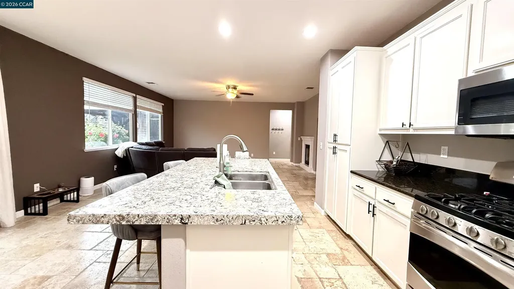 76 Tampico Court Bay Point CA 94565