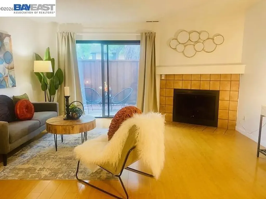 6369 Joaquin Murieta Avenue Newark CA 94560