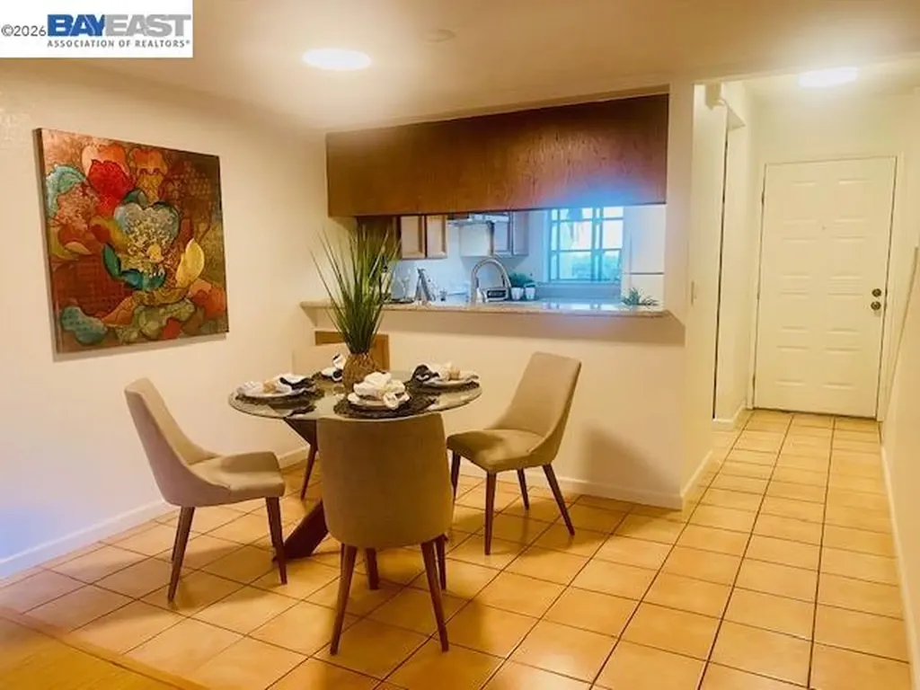 6369 Joaquin Murieta Avenue Newark CA 94560