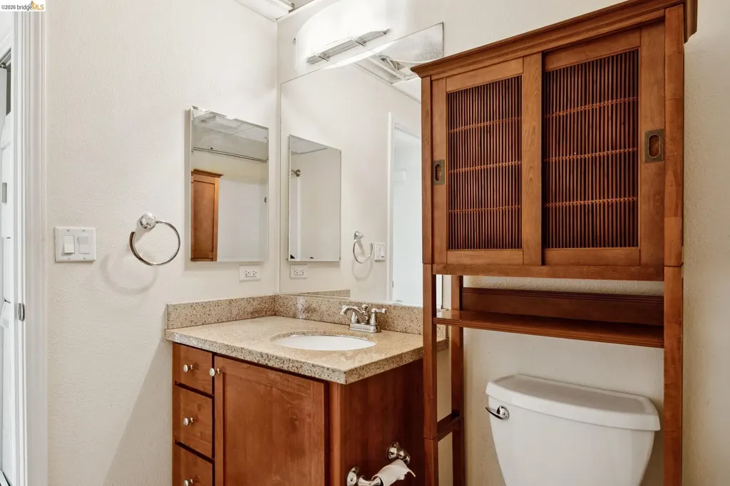 423 7th Street Oakland CA 94607