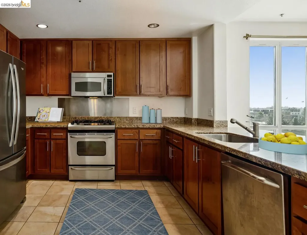 423 7th Street Oakland CA 94607