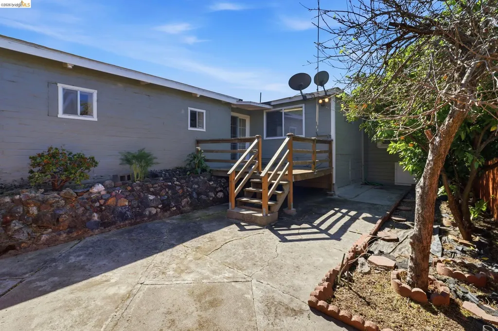 3114 Suter Street Oakland CA 94602