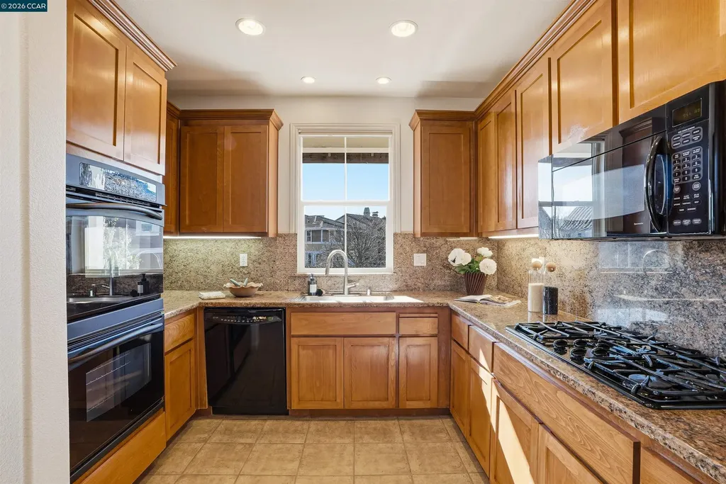 6560 Deerfield Drive Vallejo CA 94591