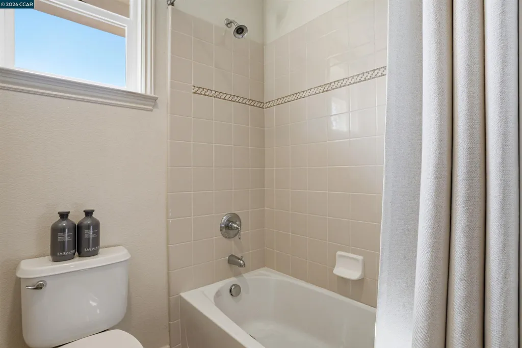 6560 Deerfield Drive Vallejo CA 94591