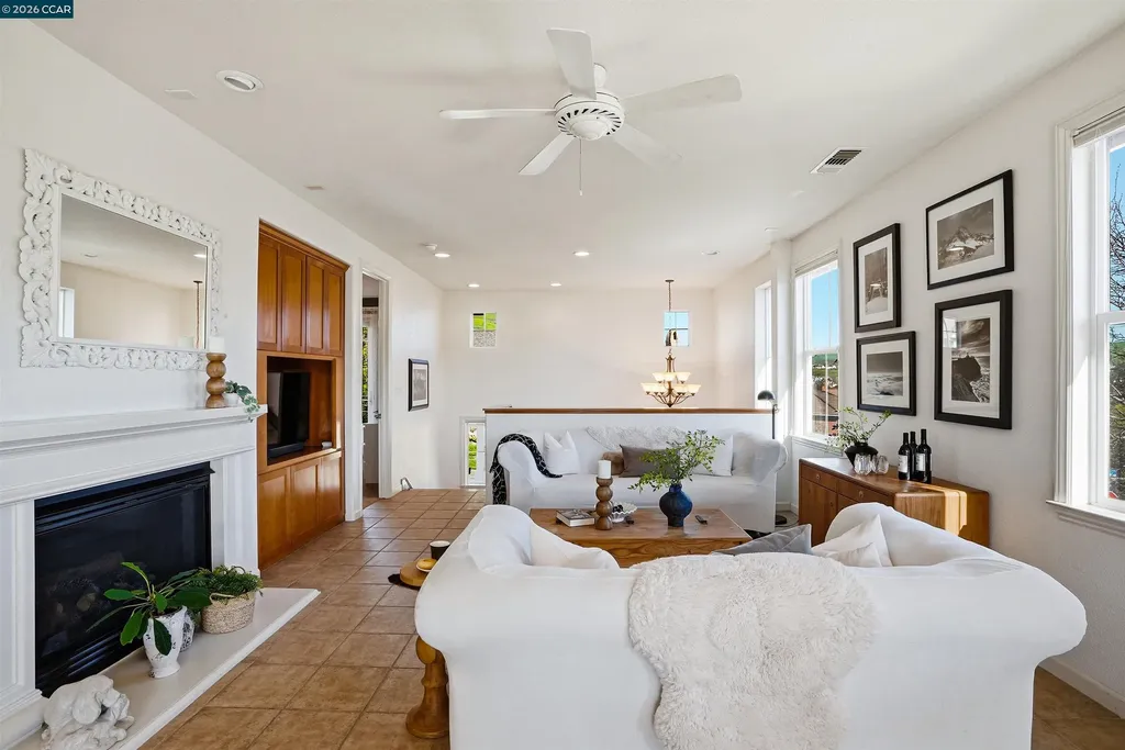 6560 Deerfield Drive Vallejo CA 94591