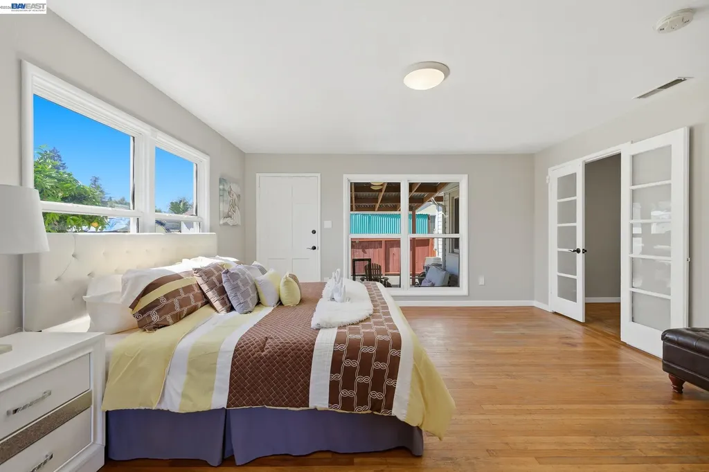 16311 Ria Drive Ashland CA 94578