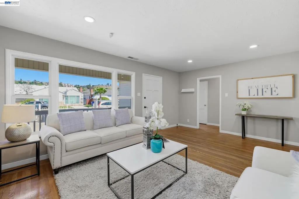 16311 Ria Drive Ashland CA 94578