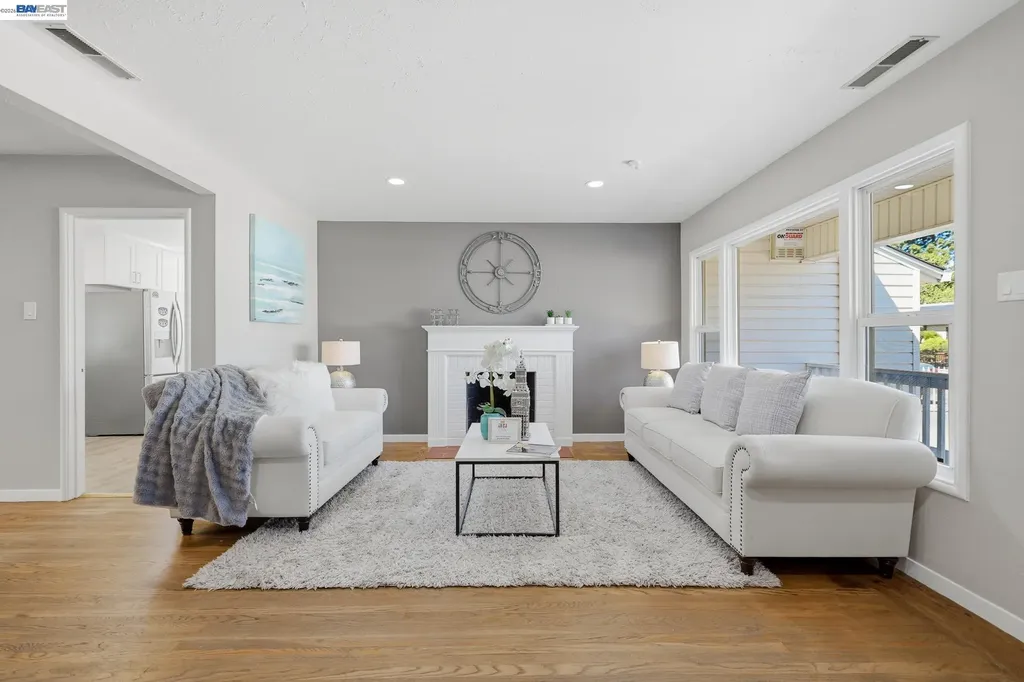 16311 Ria Drive Ashland CA 94578