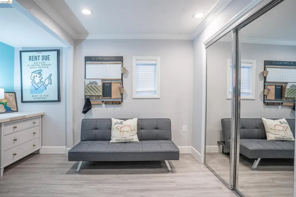 527 Chester Street Oakland CA 94607