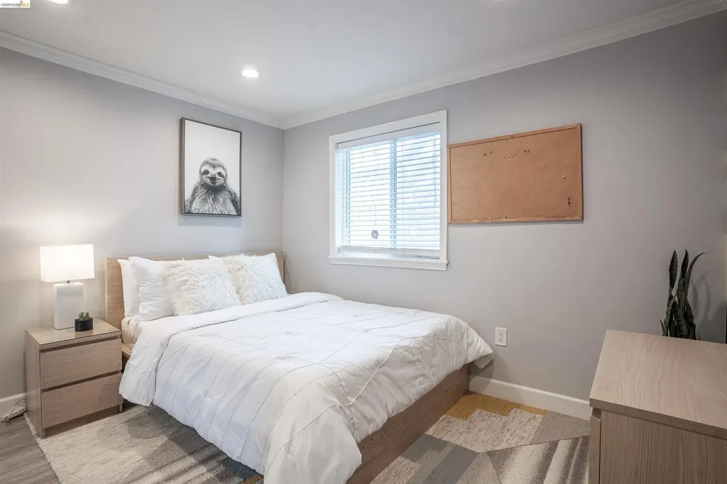 527 Chester Street Oakland CA 94607