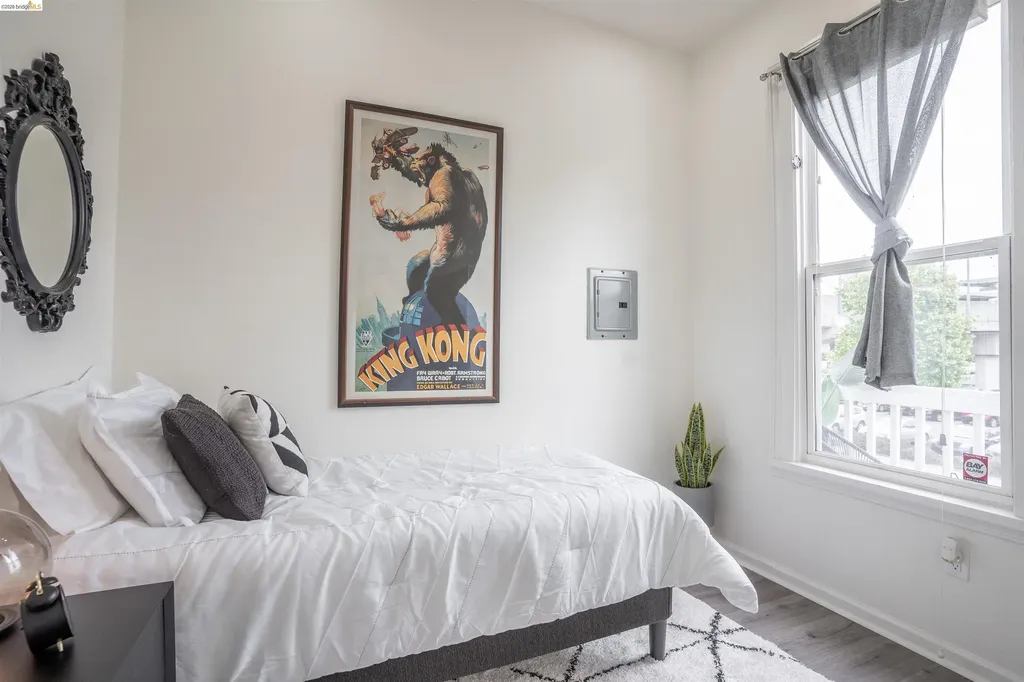 527 Chester Street Oakland CA 94607