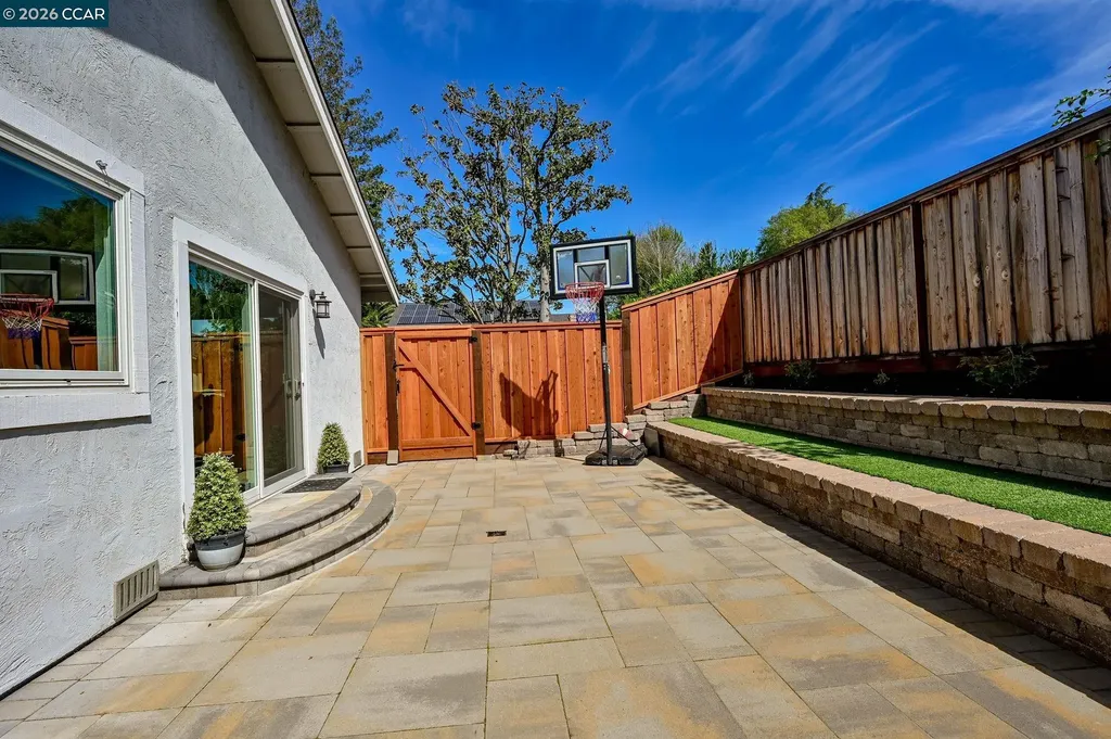 9529 Thunderbird Drive San Ramon CA 94583