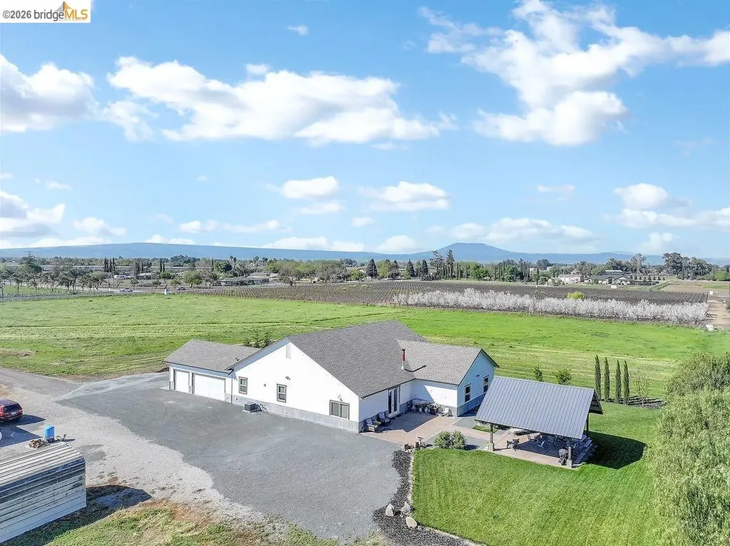 2200 Delta Road Knightsen CA 94548