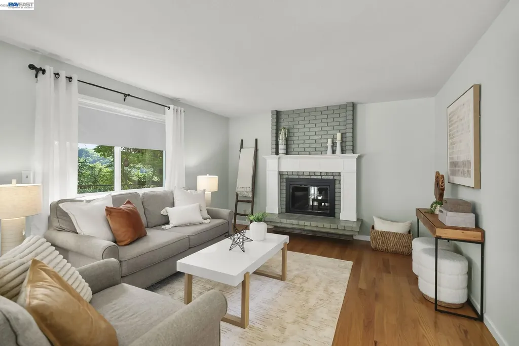 6034 Slopeview Court Castro Valley CA 94552