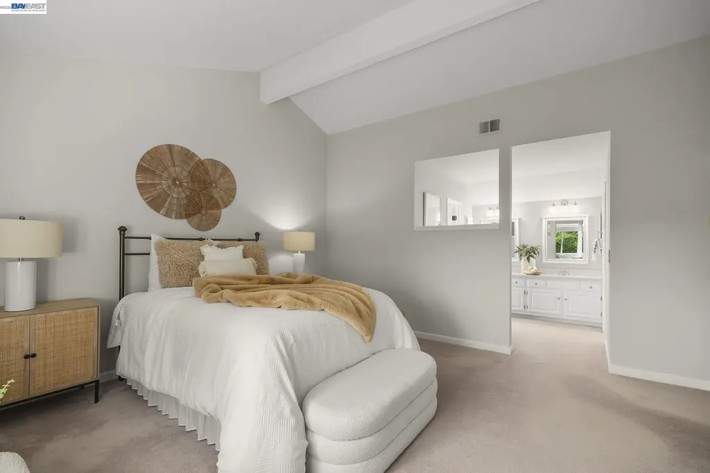 6034 Slopeview Court Castro Valley CA 94552