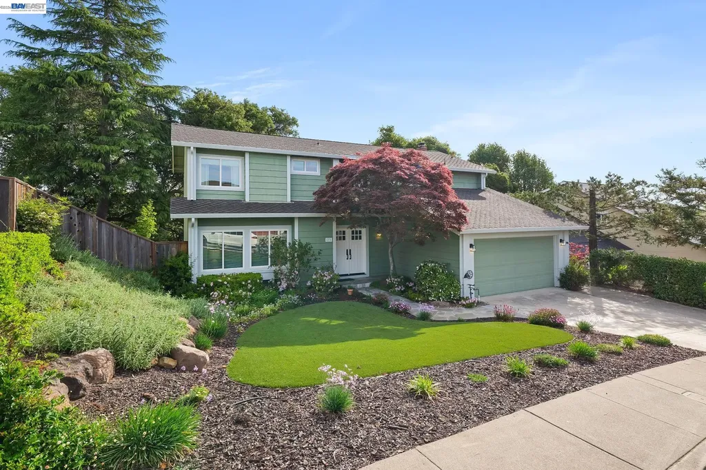 6034 Slopeview Court Castro Valley CA 94552