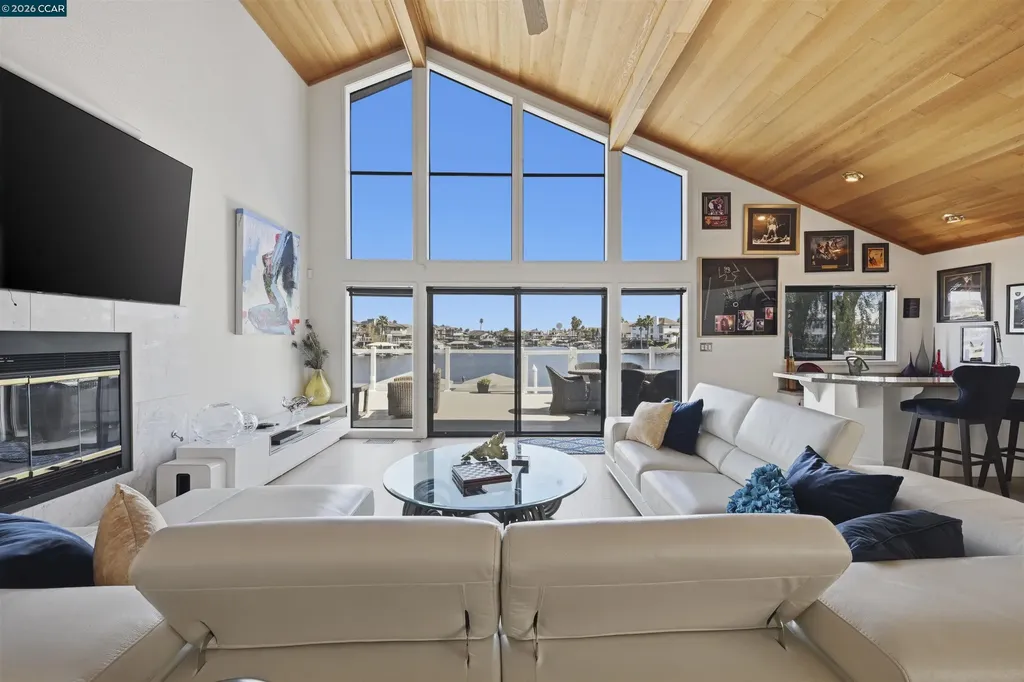 2027 Windward Point Discovery Bay CA 94505