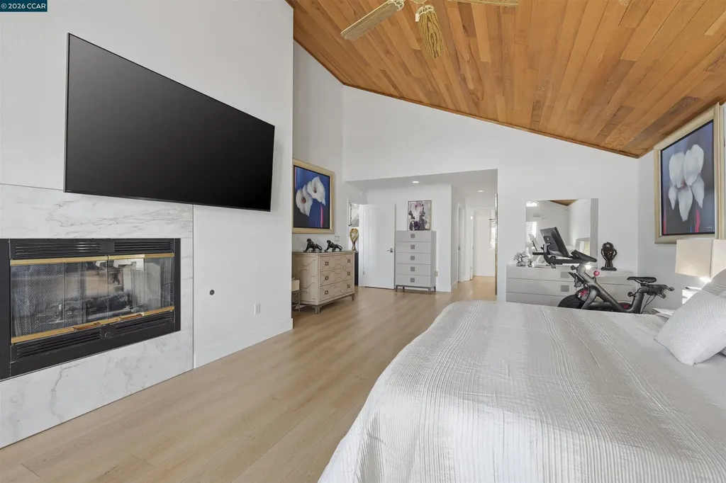 2027 Windward Point Discovery Bay CA 94505