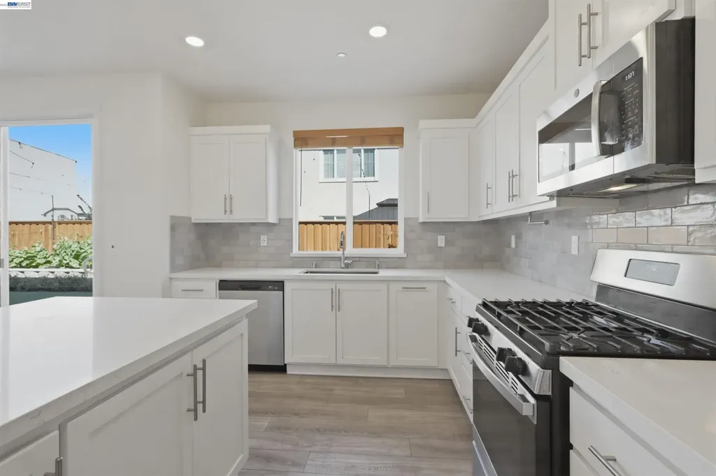 464 Coolcrest Drive Oakley CA 94561