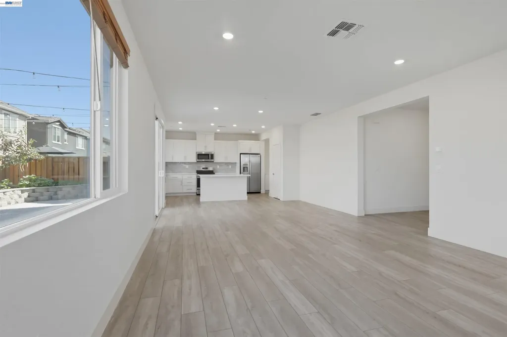 464 Coolcrest Drive Oakley CA 94561