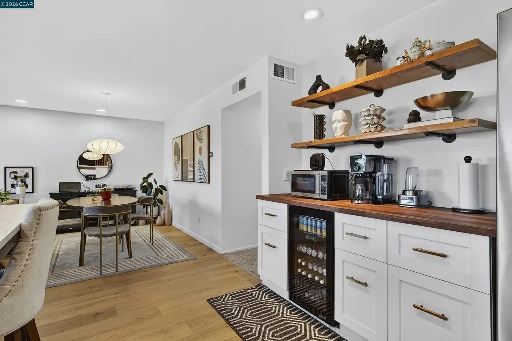 1165 Nob Hill Avenue Pinole CA 94564