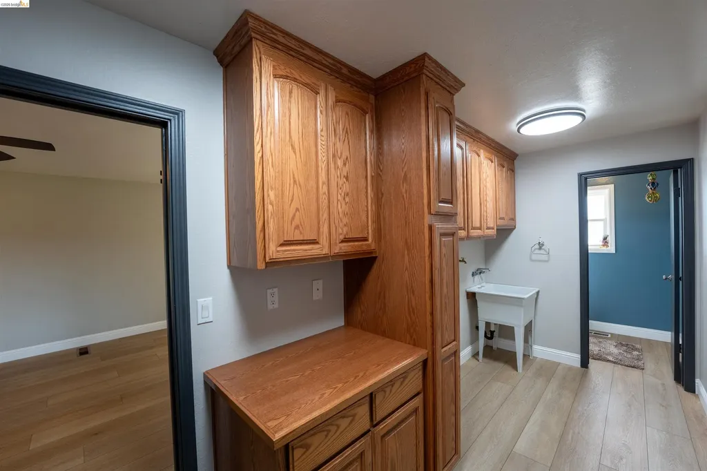 147 Loren Lane Oakley CA 94561