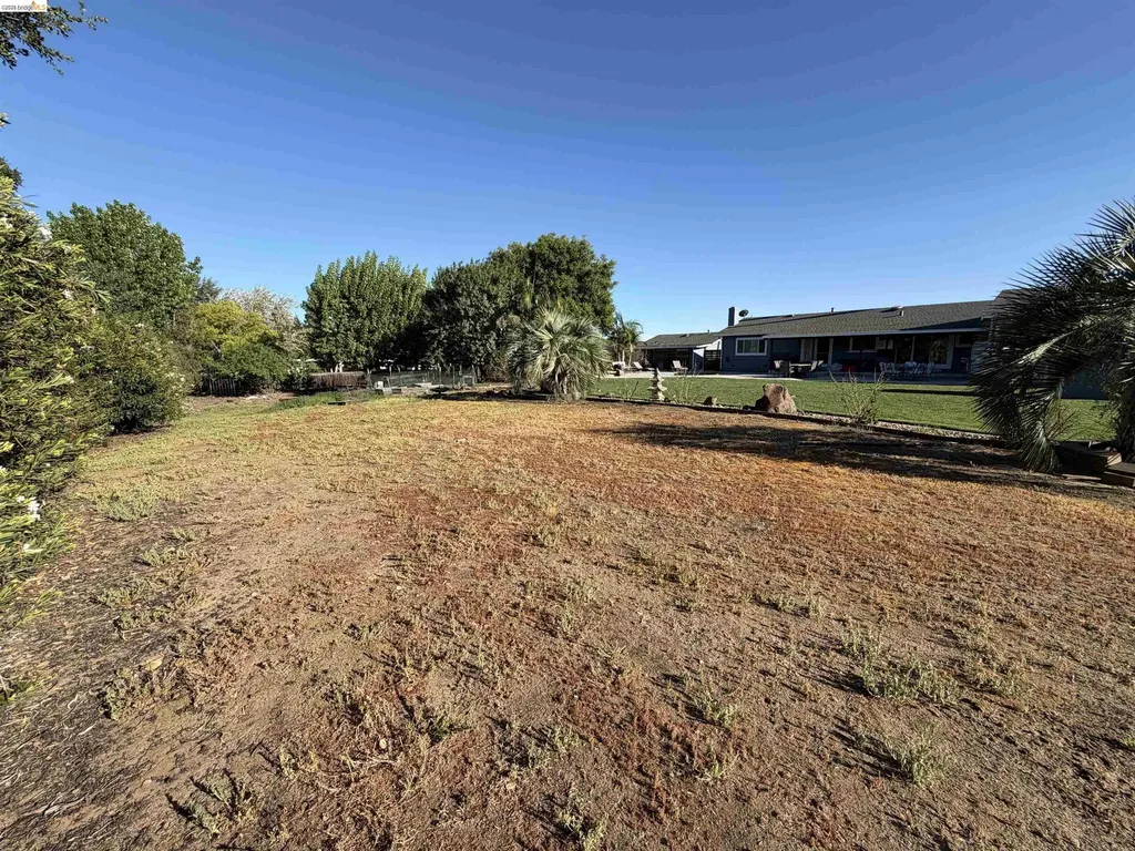 147 Loren Lane Oakley CA 94561