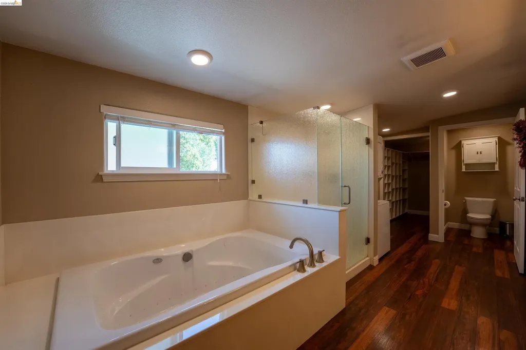 147 Loren Lane Oakley CA 94561