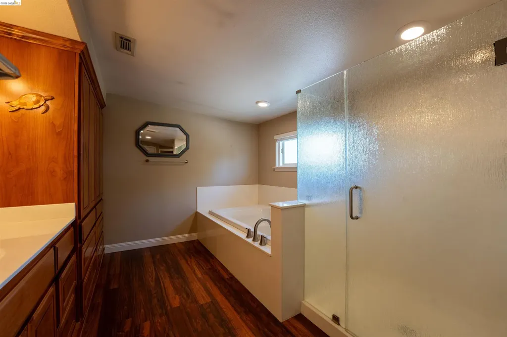 147 Loren Lane Oakley CA 94561