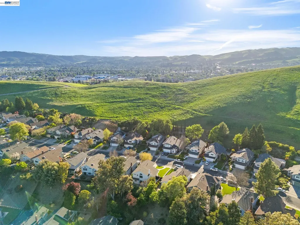 7921 Crossridge Drive Dublin CA 94568