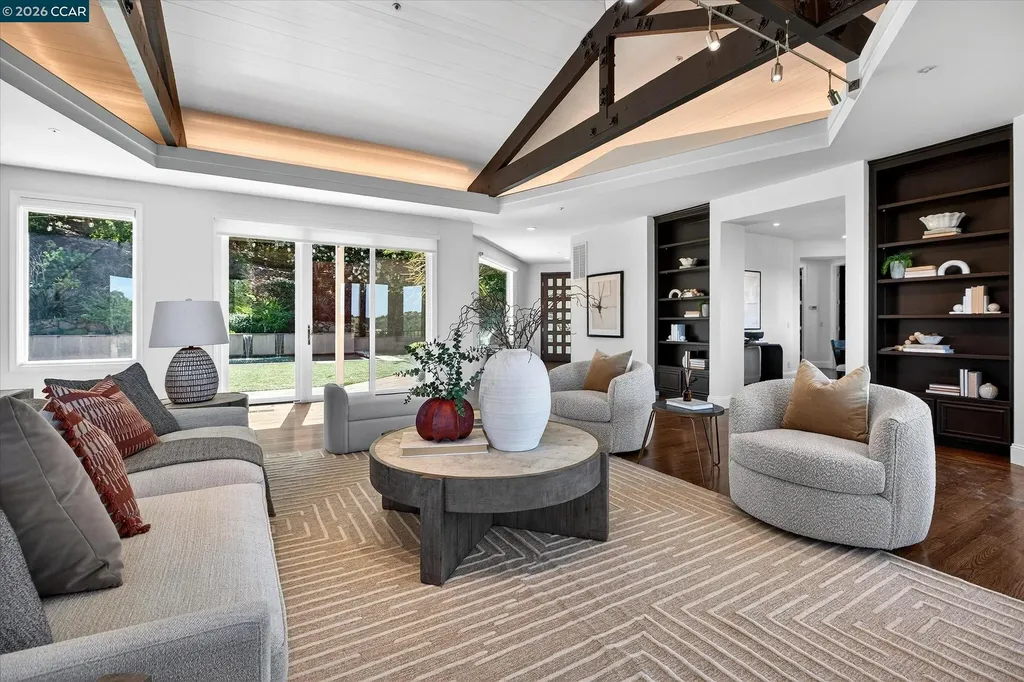 1 Gardiner Court Orinda CA 94563