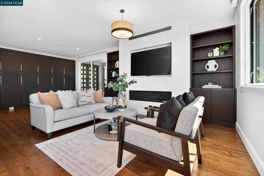 1 Gardiner Court Orinda CA 94563