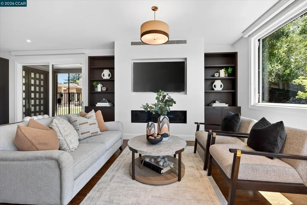 1 Gardiner Court Orinda CA 94563
