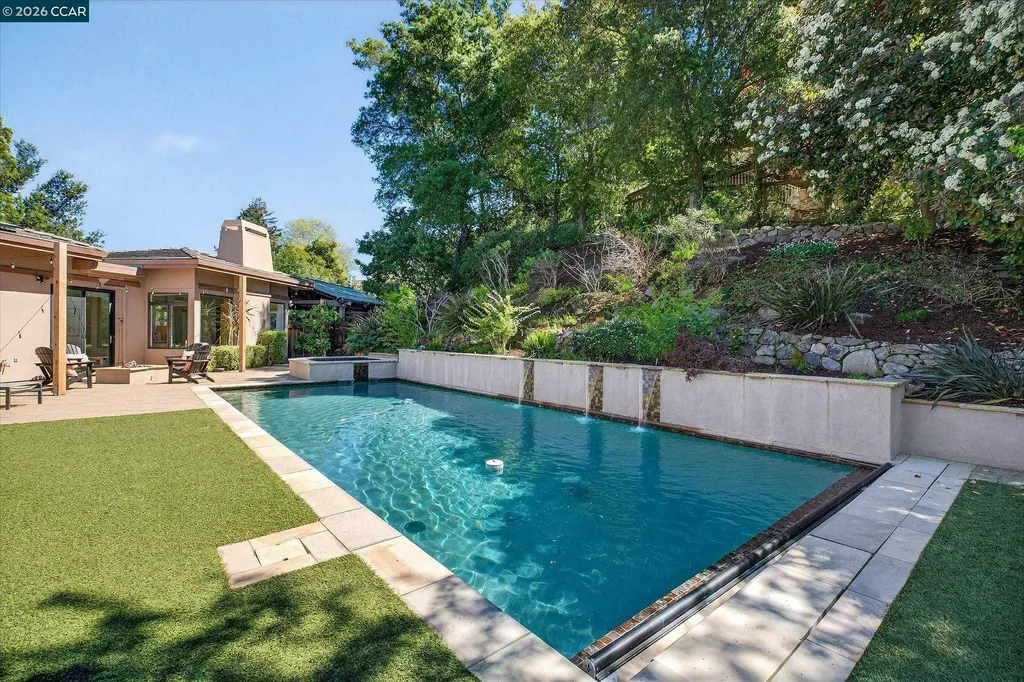 1 Gardiner Court Orinda CA 94563
