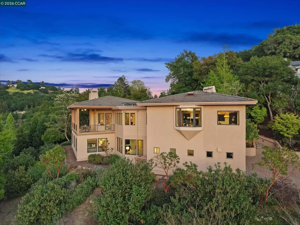 1 Gardiner Court Orinda CA 94563