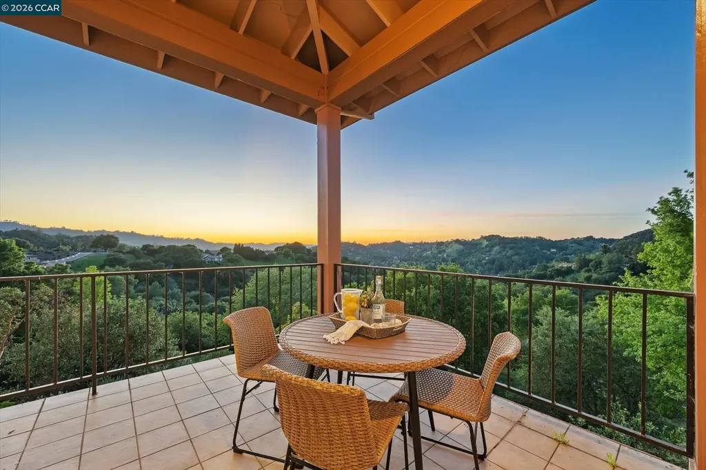 1 Gardiner Court Orinda CA 94563