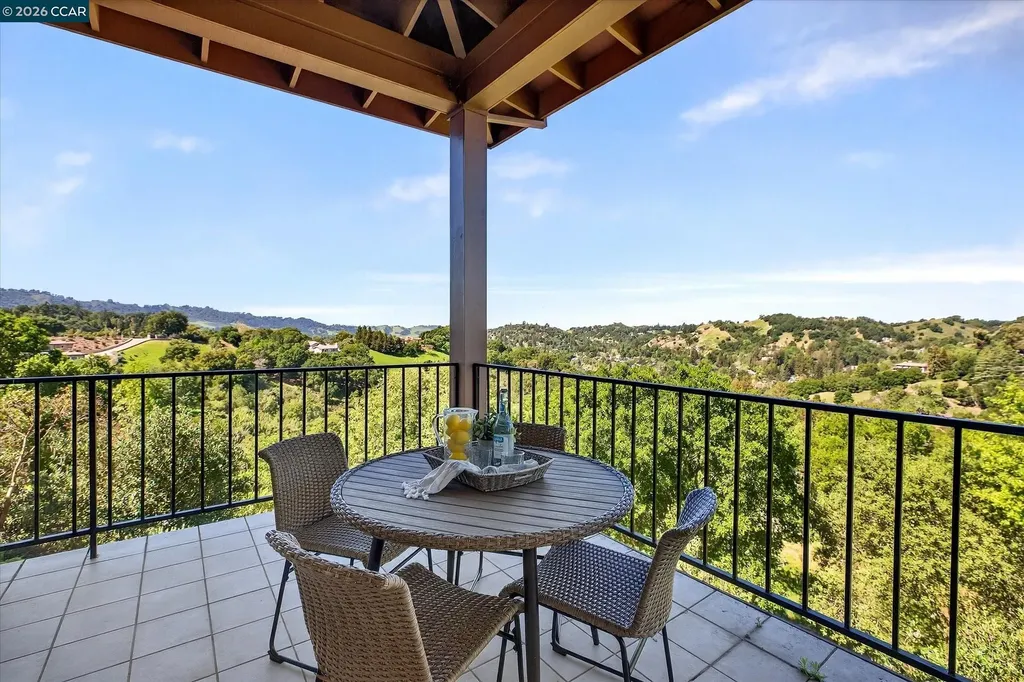 1 Gardiner Court Orinda CA 94563