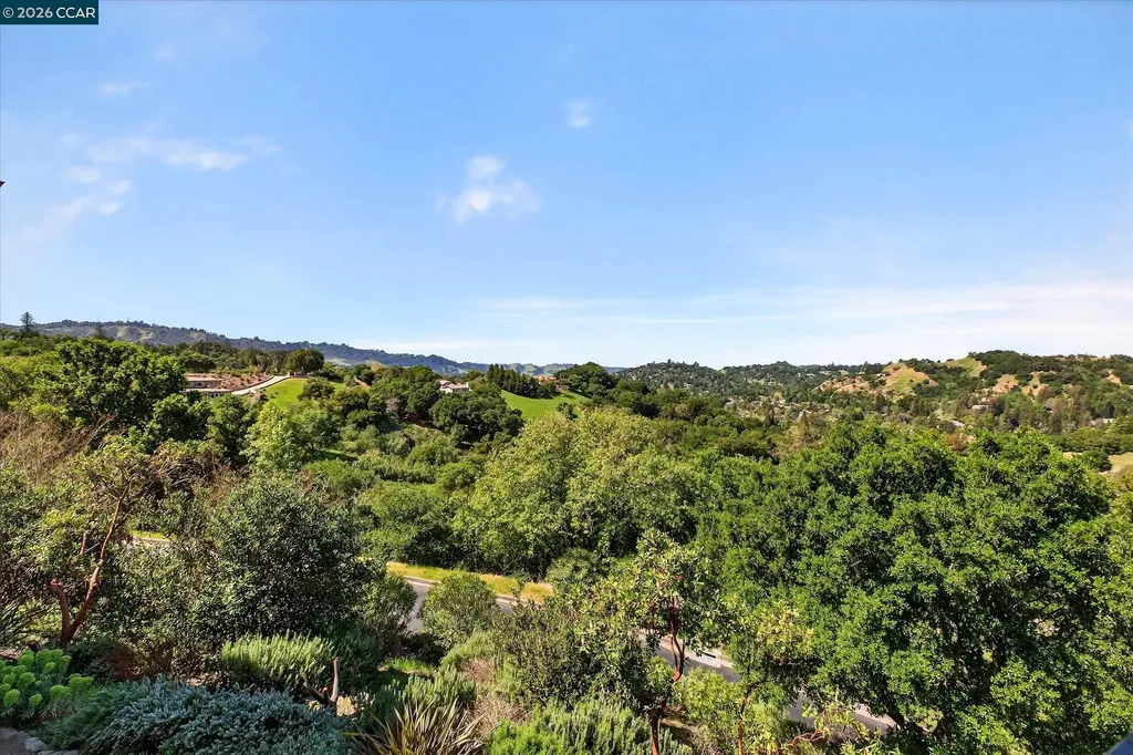 1 Gardiner Court Orinda CA 94563
