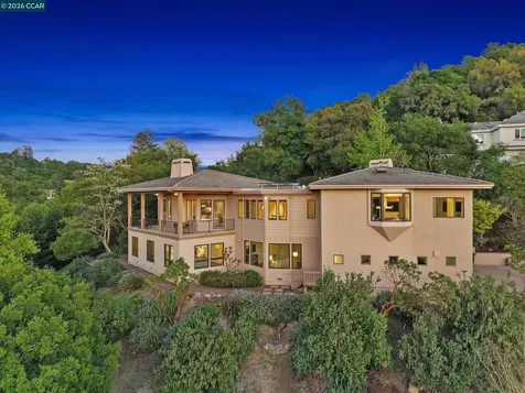 1 Gardiner Court Orinda CA 94563
