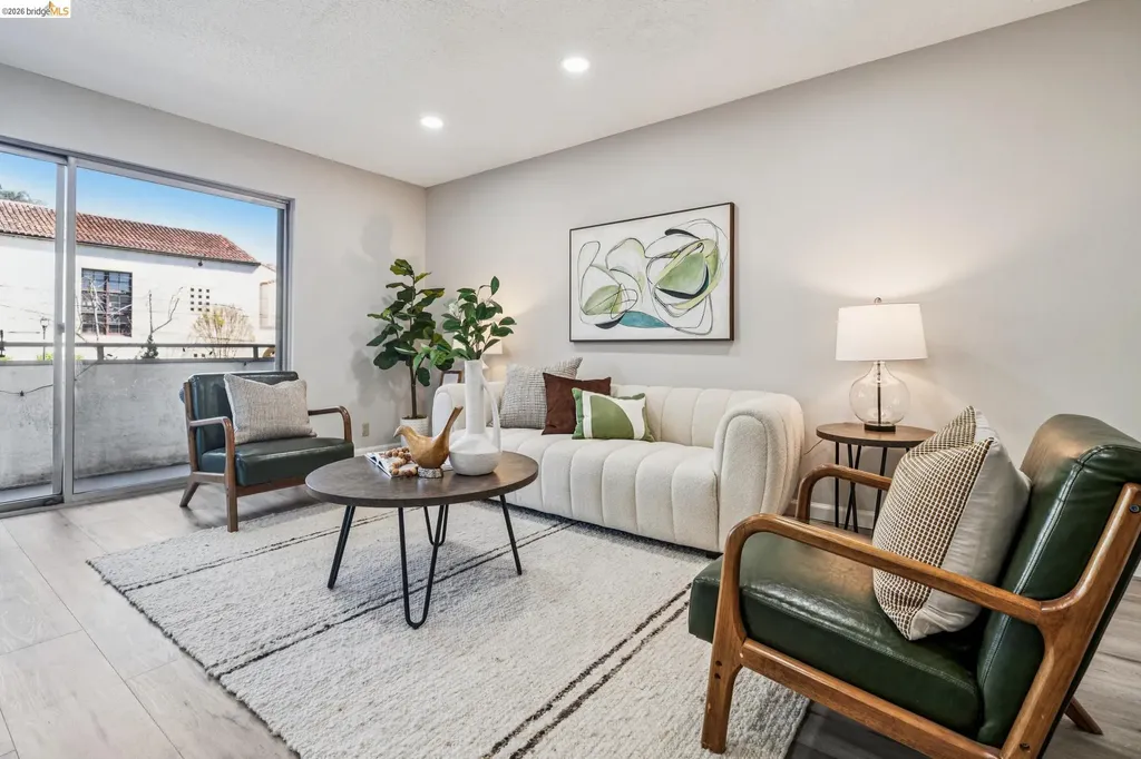 2614 Warring Street Berkeley CA 94704
