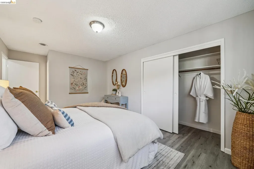 2614 Warring Street Berkeley CA 94704