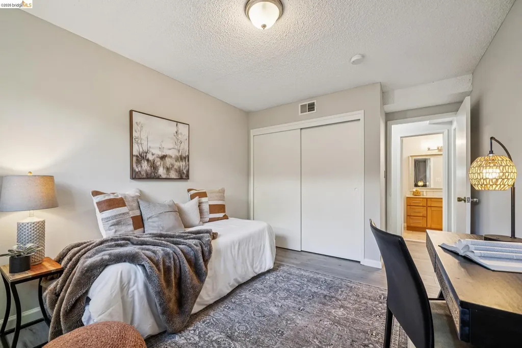 2614 Warring Street Berkeley CA 94704